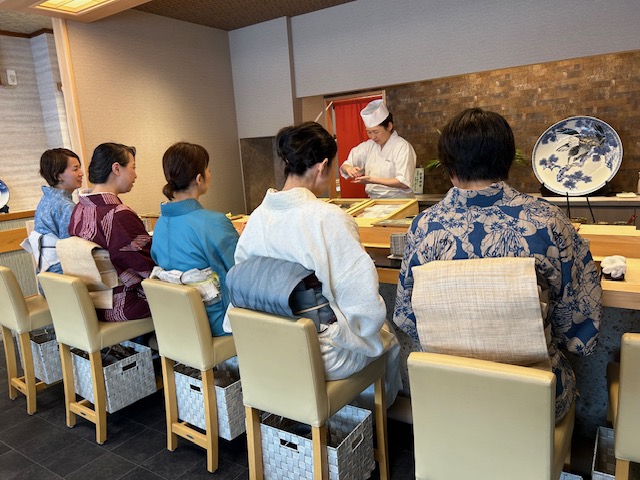 カウンター席 江戸前「おまかせ」予約制 - 江戸前鮨は穴子の魚竹寿し